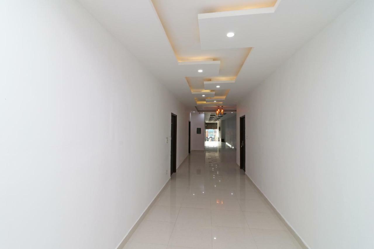 Oyo 29755 Hotel Jammu Airlines 外观 照片